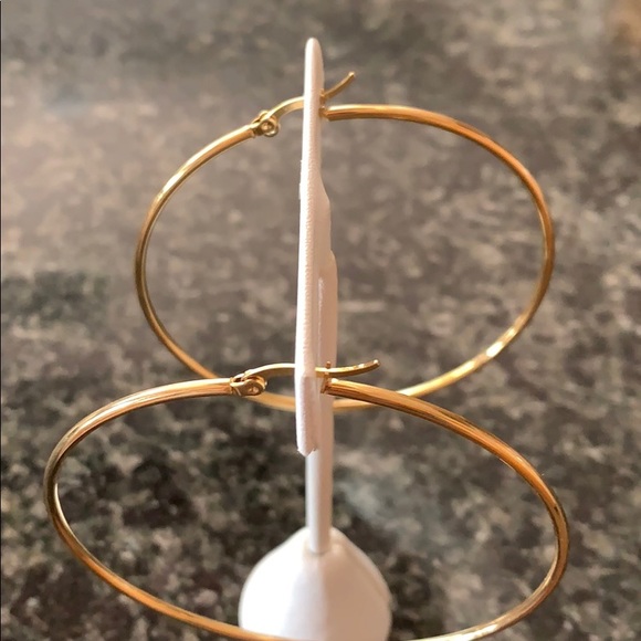 Stainless steel Large Hoop Earrings 3 Inches - Picture 3 of 5